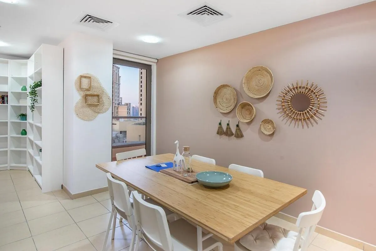 Chic 2Br Retreat With Stunning Views In Jbr Apartment Dubai United Arab Emirates