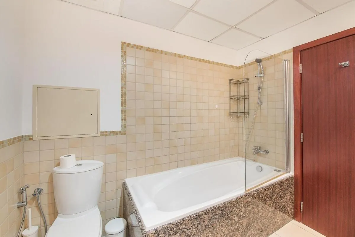 Chic 2Br Retreat With Stunning Views In Jbr Apartment Dubai